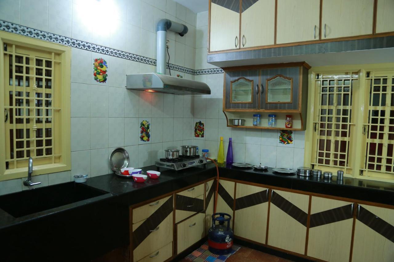 Coimbatore Home Stay & Serviced Apartment Exteriör bild