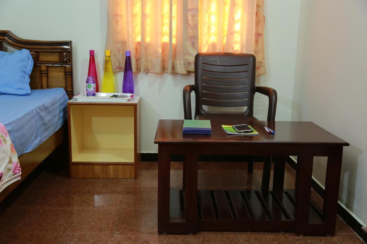 Coimbatore Home Stay & Serviced Apartment Exteriör bild