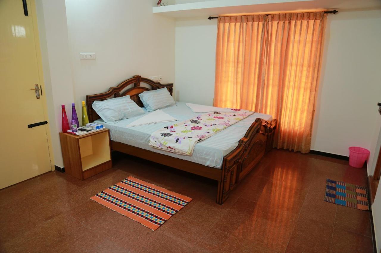 Coimbatore Home Stay & Serviced Apartment Exteriör bild