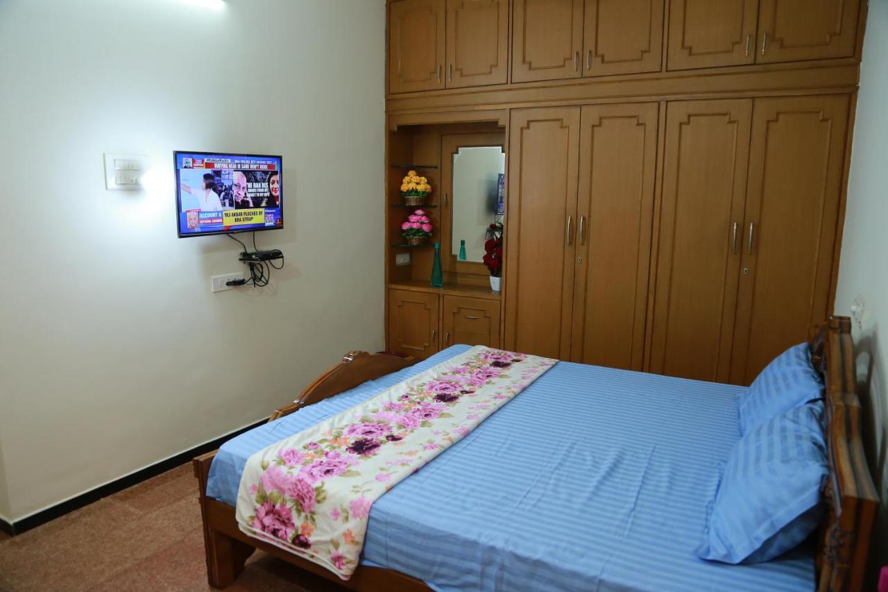 Coimbatore Home Stay & Serviced Apartment Exteriör bild