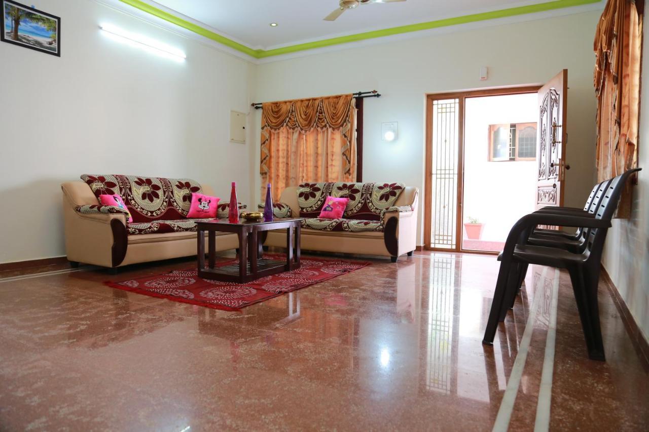 Coimbatore Home Stay & Serviced Apartment Exteriör bild