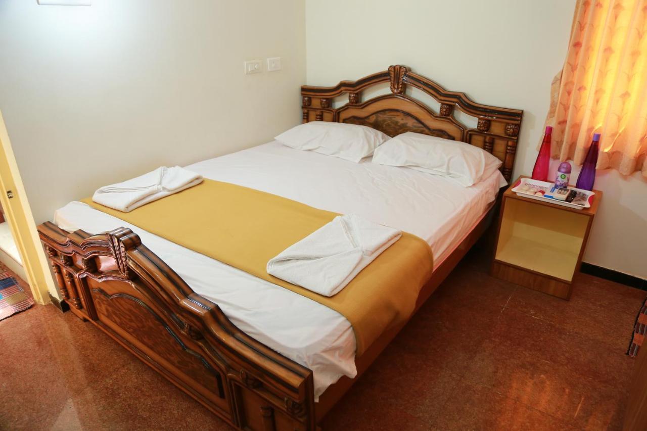 Coimbatore Home Stay & Serviced Apartment Exteriör bild