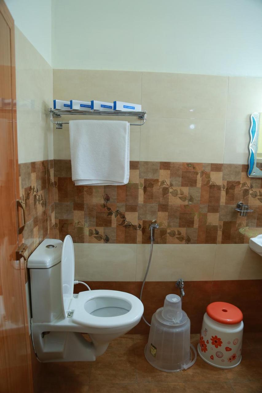 Coimbatore Home Stay & Serviced Apartment Exteriör bild